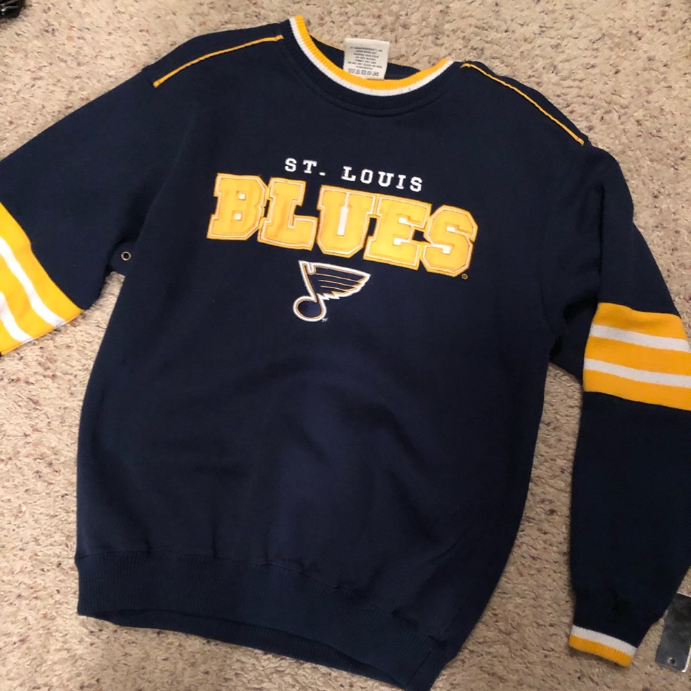 St. Louis blues sweat shirt